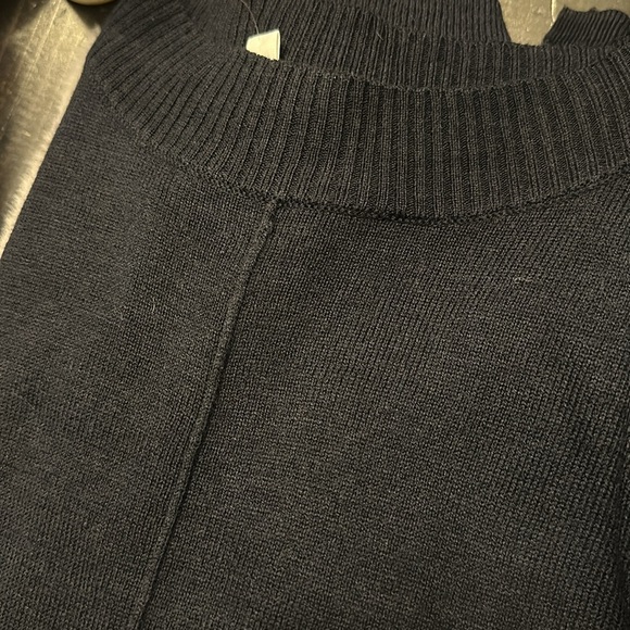 Brand New Navy Blue Cleo Tunic Sweater - Picture 3 of 9